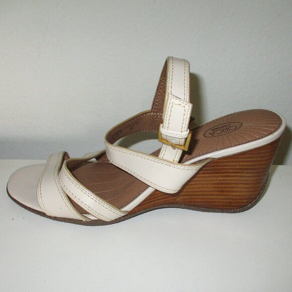 Circa Joan & David "Bethann" Womens Almond Strappy Leather 3.25" Wedge Sandal-8M - Picture 4 of 7